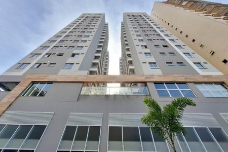 Apartamento à venda com 37m², 1 quarto e sem vaga Apartamento à venda com 37m², 1 quarto e sem vagaFachada