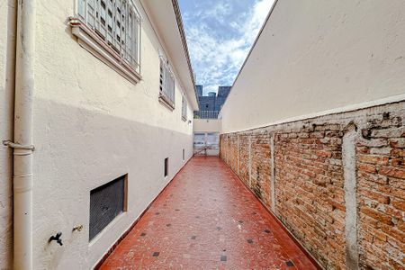 Casa à venda com 250m², 3 quartos e 3 vagasÁrea externa