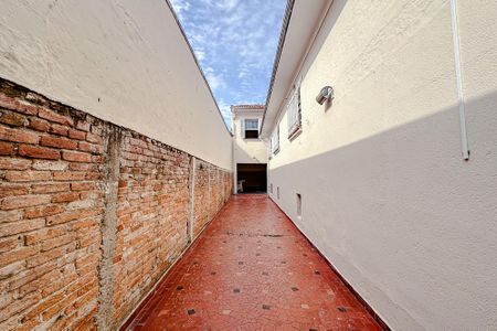 Casa à venda com 250m², 3 quartos e 3 vagasÁrea externa