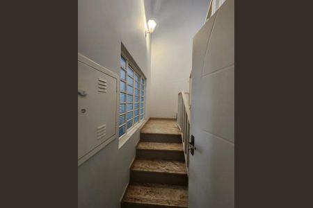 Casa à venda com 220m², 4 quartos e 6 vagas Casa à venda com 220m², 4 quartos e 6 vagasFoto 10