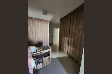 Casa à venda com 220m², 4 quartos e 6 vagas Casa à venda com 220m², 4 quartos e 6 vagasFoto 06