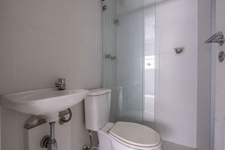 Apartamento à venda com 152m², 3 quartos e sem vaga Apartamento à venda com 152m², 3 quartos e sem vagaBanheiro de Serviço