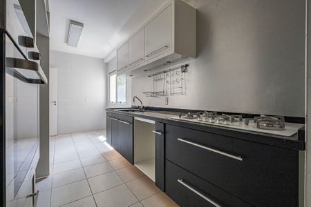 Apartamento à venda com 152m², 3 quartos e sem vaga Apartamento à venda com 152m², 3 quartos e sem vagaCozinha