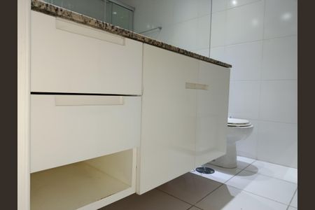 Apartamento à venda com 152m², 3 quartos e sem vagaBanheiro da Suíte 1