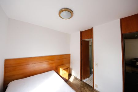 Apartamento à venda com 74m², 3 quartos e 1 vagaSuíte