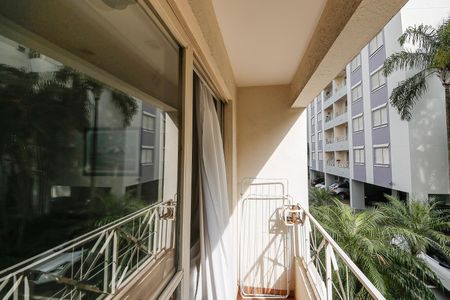 Apartamento à venda com 74m², 3 quartos e 1 vagaVaranda da Sala