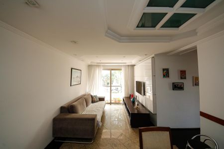 Apartamento à venda com 74m², 3 quartos e 1 vagaSala