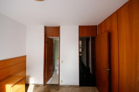 Apartamento à venda com 74m², 3 quartos e 1 vagaSuíte