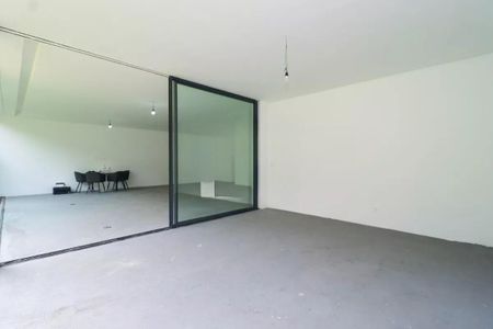 Casa de condomínio à venda com 548m², 4 quartos e 4 vagas