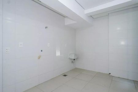 Casa de condomínio à venda com 548m², 4 quartos e 4 vagas