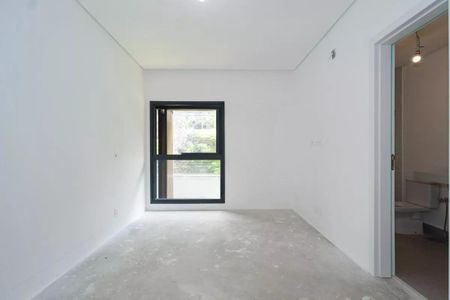 Casa de condomínio à venda com 548m², 4 quartos e 4 vagas