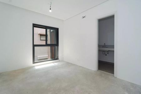 Casa de condomínio à venda com 548m², 4 quartos e 4 vagas