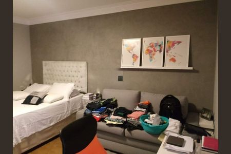 Casa à venda com 268m², 3 quartos e 3 vagas