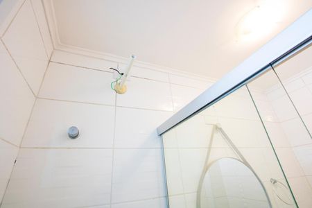 Apartamento para alugar com 100m², 2 quartos e 2 vagas Apartamento para alugar com 100m², 2 quartos e 2 vagasBanheiro social