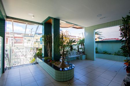 Apartamento para alugar com 100m², 2 quartos e 2 vagas Apartamento para alugar com 100m², 2 quartos e 2 vagasÁrea comum