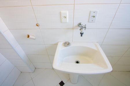 Apartamento para alugar com 75m², 2 quartos e 2 vagas Apartamento para alugar com 75m², 2 quartos e 2 vagasÁrea de serviço