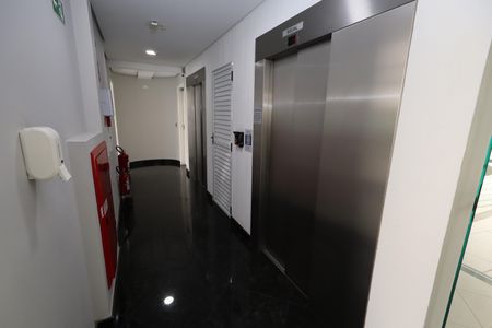 Apartamento para alugar com 75m², 2 quartos e 2 vagasElevadores