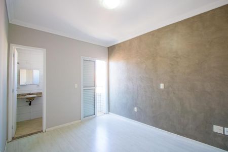 Apartamento para alugar com 75m², 2 quartos e 2 vagas Apartamento para alugar com 75m², 2 quartos e 2 vagasSuíte