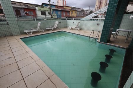 Apartamento para alugar com 75m², 2 quartos e 2 vagasÁrea comum - Piscina