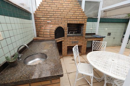 Apartamento para alugar com 75m², 2 quartos e 2 vagasÁrea comum - Churrasqueira 2