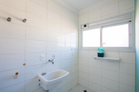 Apartamento para alugar com 75m², 2 quartos e 2 vagas Apartamento para alugar com 75m², 2 quartos e 2 vagasÁrea de serviço
