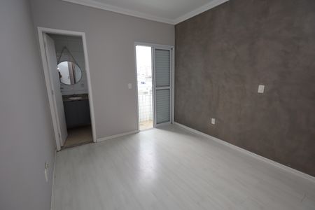 Apartamento para alugar com 75m², 2 quartos e 2 vagasSuíte
