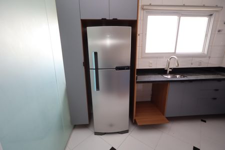 Apartamento para alugar com 75m², 2 quartos e 2 vagasCozinha
