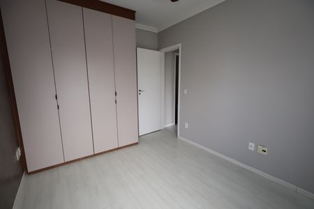 Apartamento para alugar com 75m², 2 quartos e 2 vagasSuíte