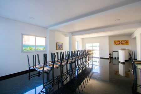 Apartamento para alugar com 75m², 2 quartos e 2 vagas Apartamento para alugar com 75m², 2 quartos e 2 vagasÁrea comum - Salão de festas