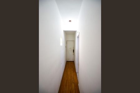 Apartamento à venda com 55m², 2 quartos e sem vagaCorredor