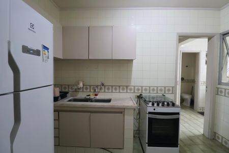 Apartamento para alugar com 120m², 4 quartos e 1 vaga Apartamento para alugar com 120m², 4 quartos e 1 vagaCozinha