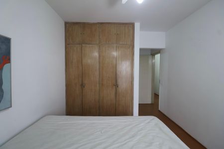 Apartamento para alugar com 120m², 4 quartos e 1 vaga Apartamento para alugar com 120m², 4 quartos e 1 vagaSuíte