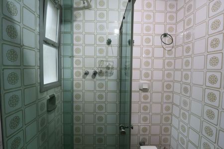 Apartamento para alugar com 120m², 4 quartos e 1 vaga Apartamento para alugar com 120m², 4 quartos e 1 vagaBanheiro Social