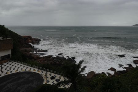 Apartamento para alugar com 120m², 4 quartos e 1 vaga Apartamento para alugar com 120m², 4 quartos e 1 vagaVista Varanda