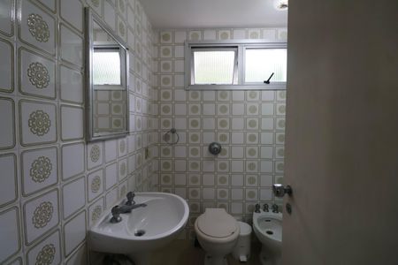 Apartamento para alugar com 120m², 4 quartos e 1 vaga Apartamento para alugar com 120m², 4 quartos e 1 vagaBanheiro Suíte