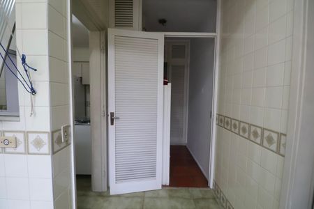 Apartamento para alugar com 120m², 4 quartos e 1 vaga Apartamento para alugar com 120m², 4 quartos e 1 vagaÁrea de Serviço