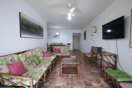 Apartamento para alugar com 120m², 4 quartos e 1 vaga Apartamento para alugar com 120m², 4 quartos e 1 vagaSala