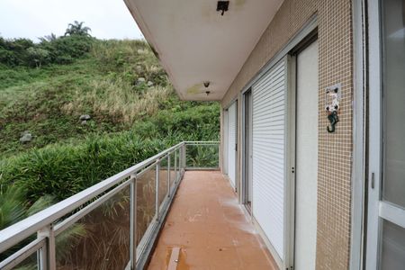 Apartamento para alugar com 120m², 4 quartos e 1 vaga Apartamento para alugar com 120m², 4 quartos e 1 vagaVaranda