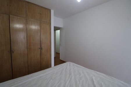 Apartamento para alugar com 120m², 4 quartos e 1 vaga Apartamento para alugar com 120m², 4 quartos e 1 vagaSuíte
