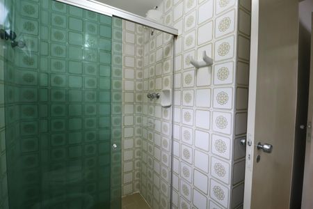 Apartamento para alugar com 120m², 4 quartos e 1 vaga Apartamento para alugar com 120m², 4 quartos e 1 vagaBanheiro Suíte