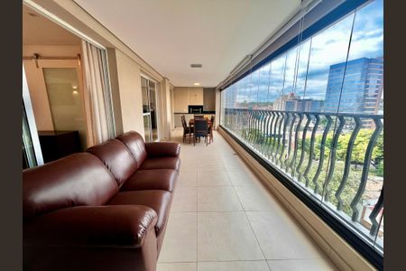 Apartamento à venda com 186m², 3 quartos e 3 vagasSacada 