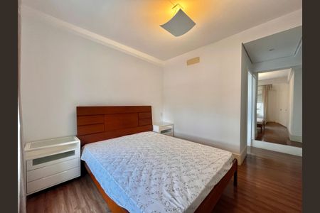 Apartamento à venda com 186m², 3 quartos e 3 vagasQuarto Suíte 2