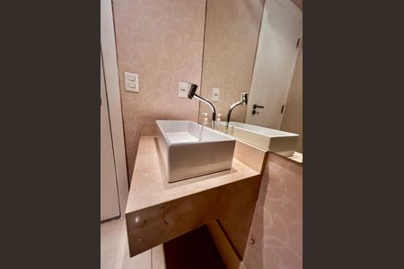 Apartamento à venda com 186m², 3 quartos e 3 vagasLavabo