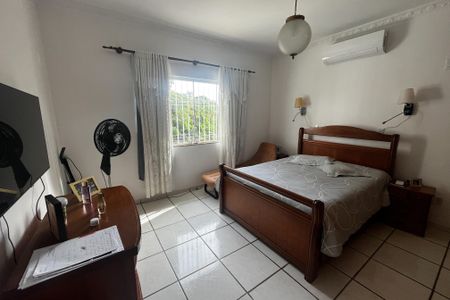 Casa à venda com 184m², 4 quartos e 4 vagasQuarto 1