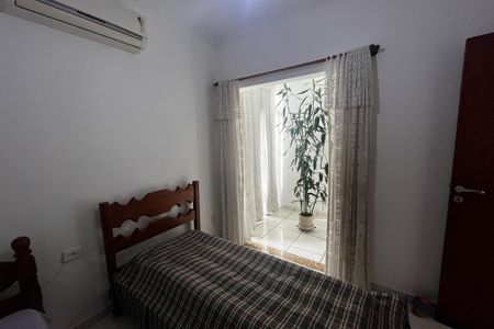 Casa à venda com 184m², 4 quartos e 4 vagasQuarto 2