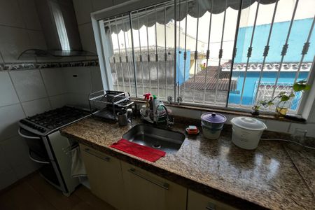 Casa à venda com 184m², 4 quartos e 4 vagasCozinha