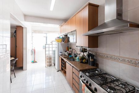 Apartamento à venda com 130m², 3 quartos e 2 vagasCozinha
