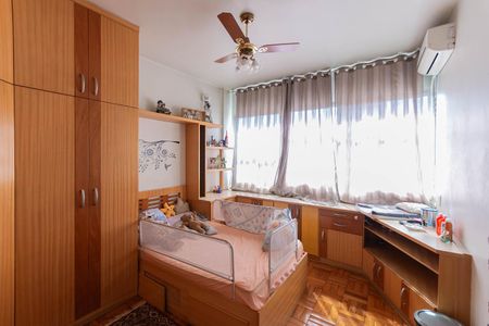 Apartamento à venda com 130m², 3 quartos e 2 vagasQuarto 2