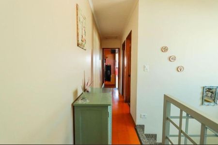 Casa à venda com 220m², 4 quartos e 4 vagas Casa à venda com 220m², 4 quartos e 4 vagasFoto 14