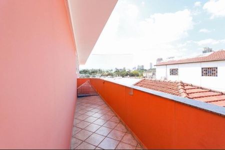 Casa à venda com 220m², 4 quartos e 4 vagas Casa à venda com 220m², 4 quartos e 4 vagasFoto 08